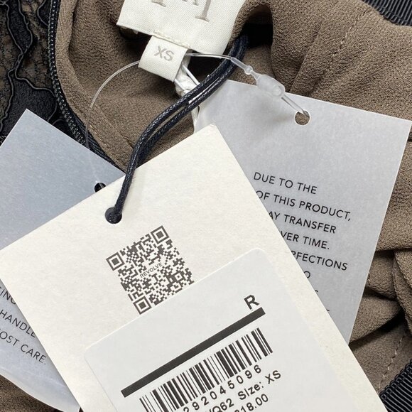 Elegant Black Lace Midi Skirt - Picture 4 of 10